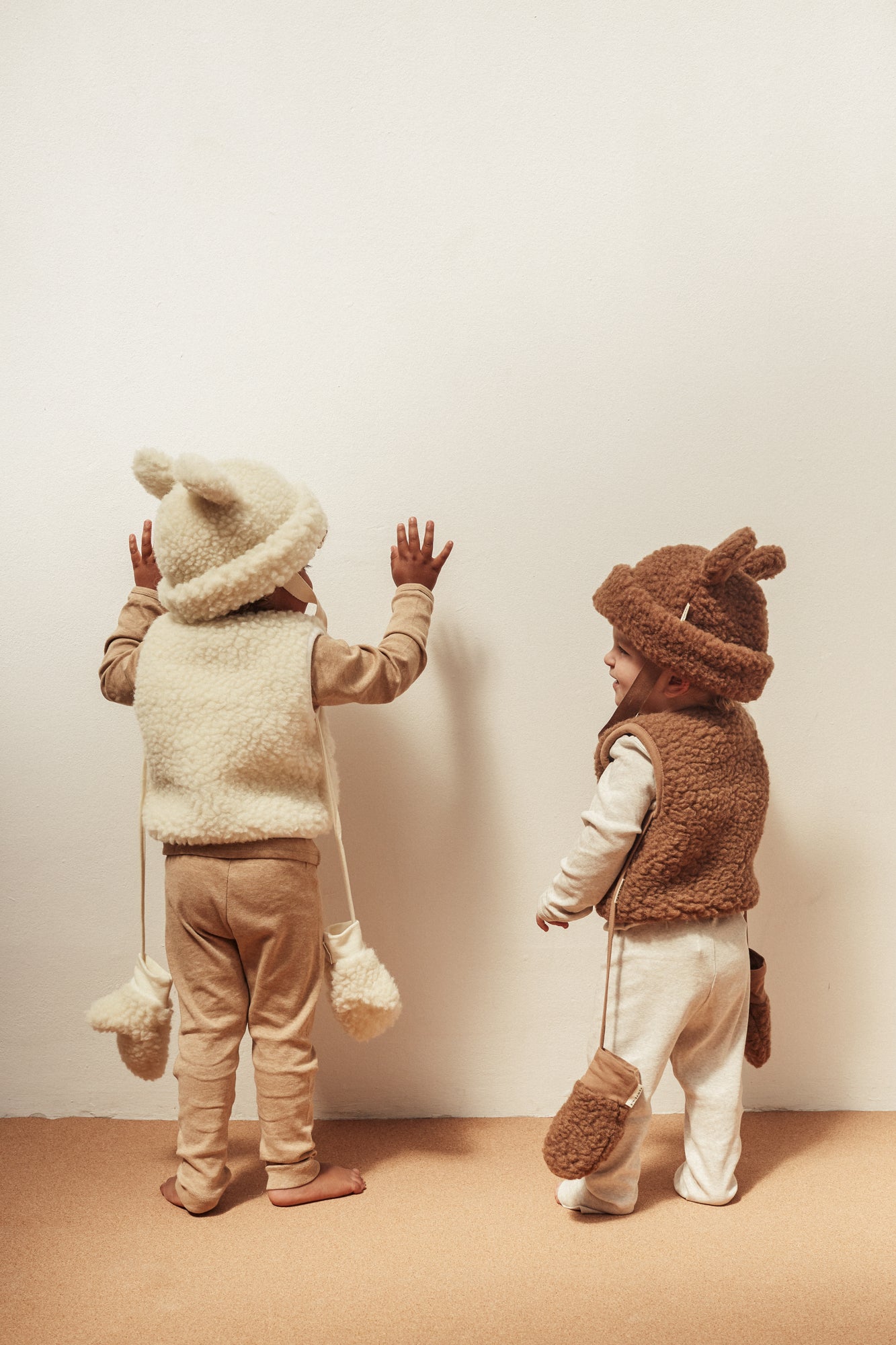 BINIBAMBA Merino wool baby gloves in natural Milk colour