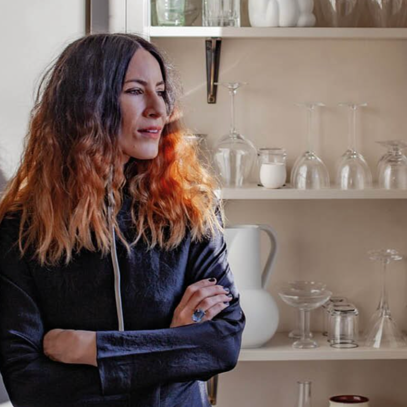 ISSUE 24: ANNA BARNETT