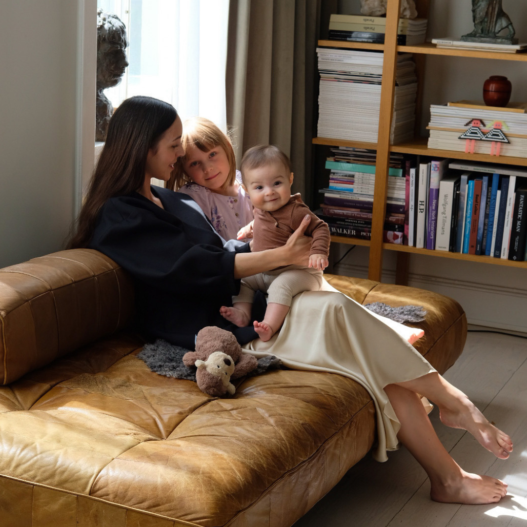 ISSUE 19: RACHEL LA CHENARDIÈRE,  AVA + EDITH