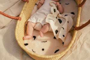 BABY COMFORTER IN Moses basket FOR BABY