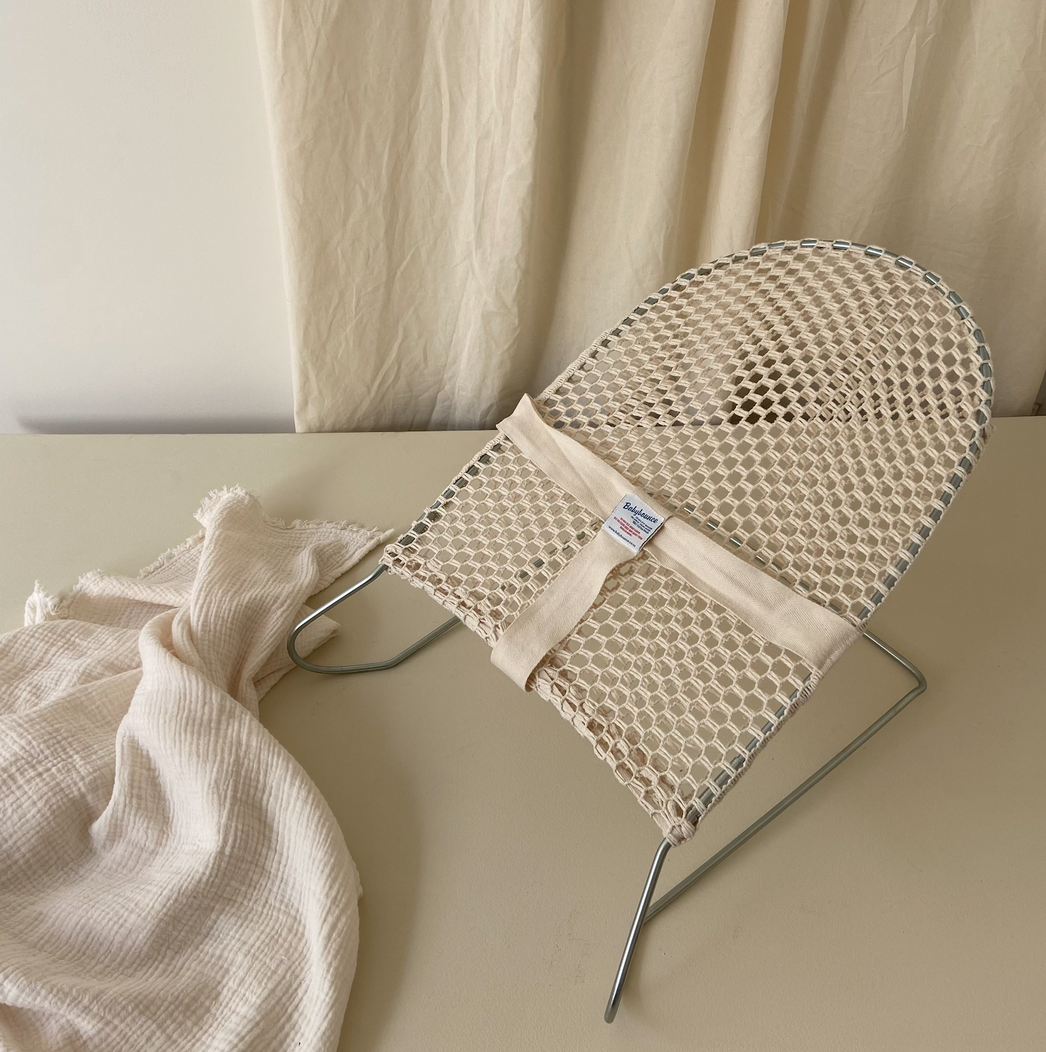 Milk Crochet Baby Bouncer BINIBAMBA